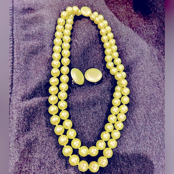 Vintage 1970’s Set - Picture 1 of 1